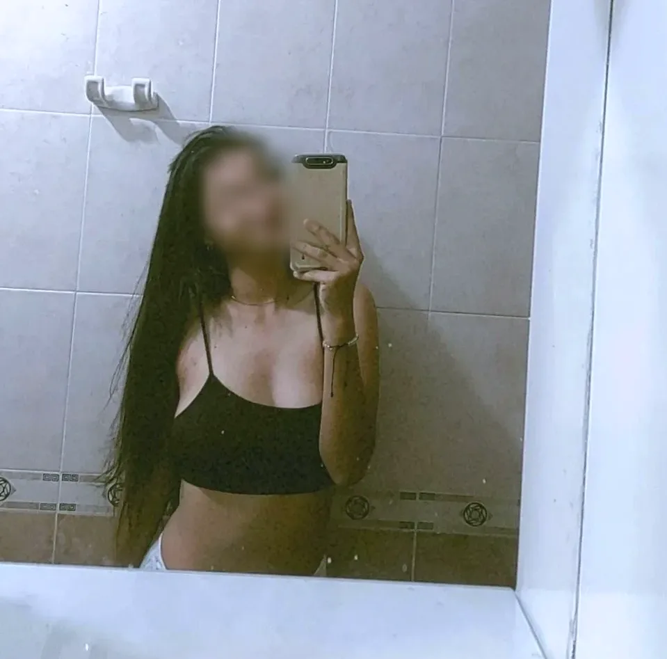 Linda, 22