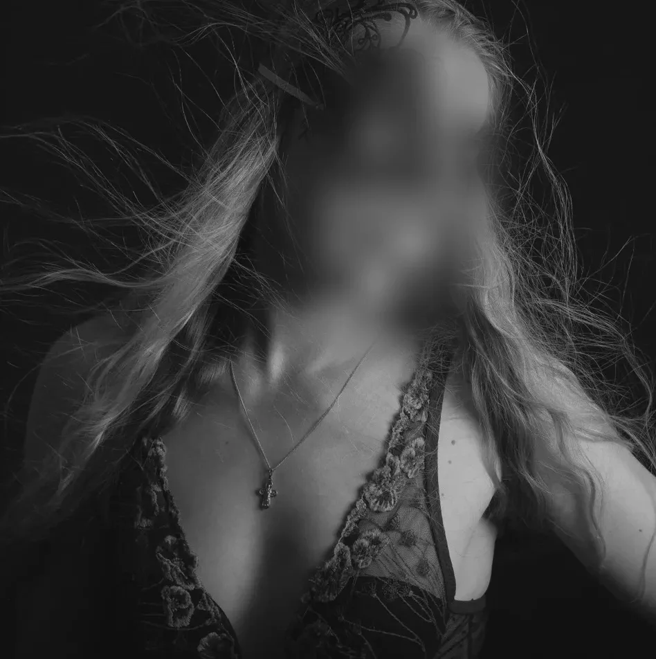 Olivia, 34